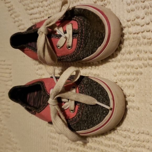 Levi's Sneakers - Picture 3 of 7